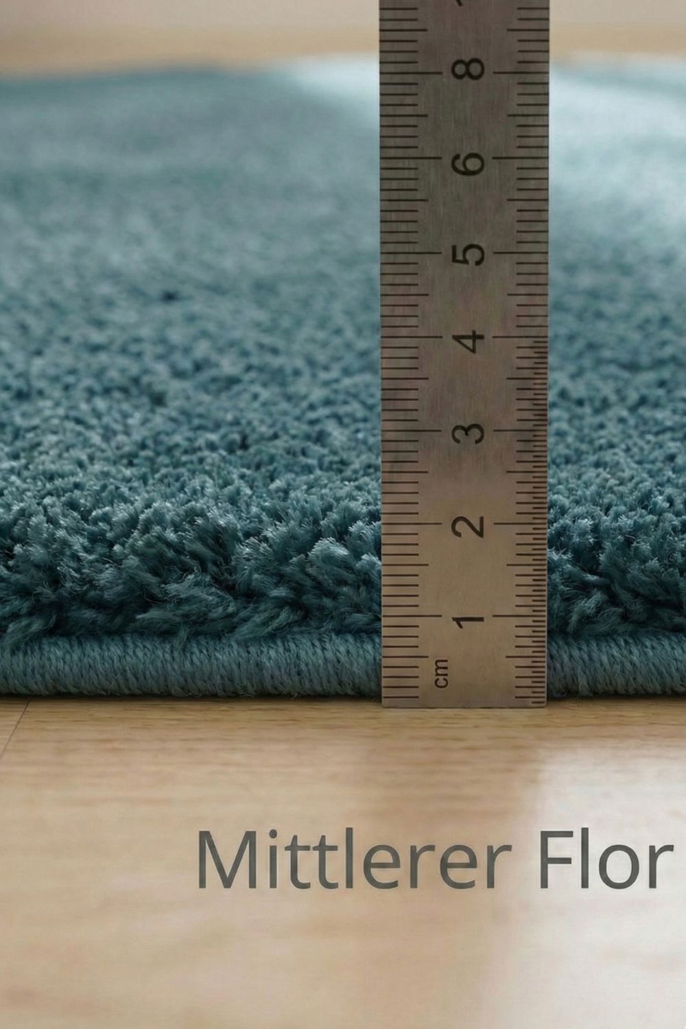 Moderner Hochflorteppich