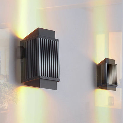 Ray Moderne runde/rechteckige Metall-/Außenwandleuchte, Schwarz