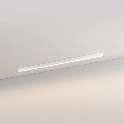 Minimalistische lineare LED-Deckenleuchte