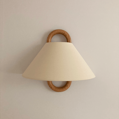 Zeitgenössische Faltenwandlampe