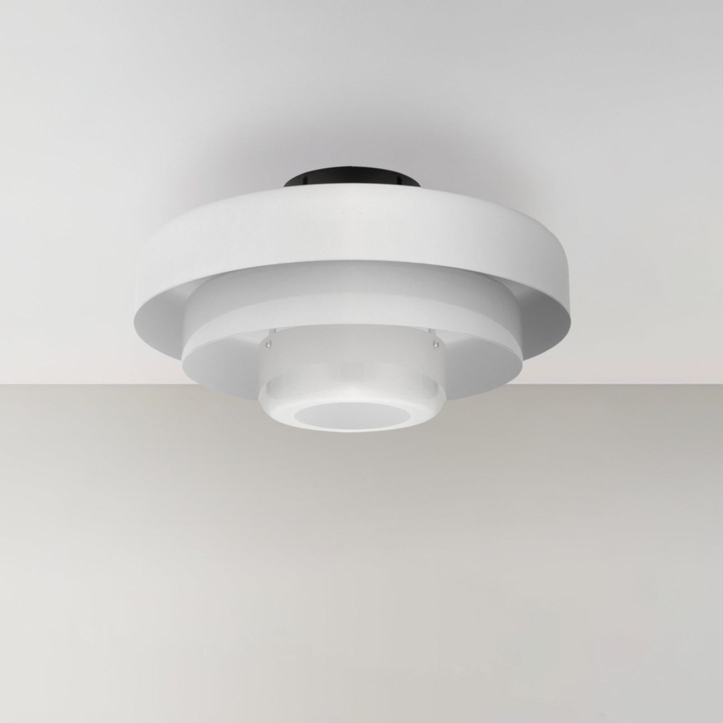 Leuchte zur Deckenmontage im Stil der Mitte des Jahrhunderts