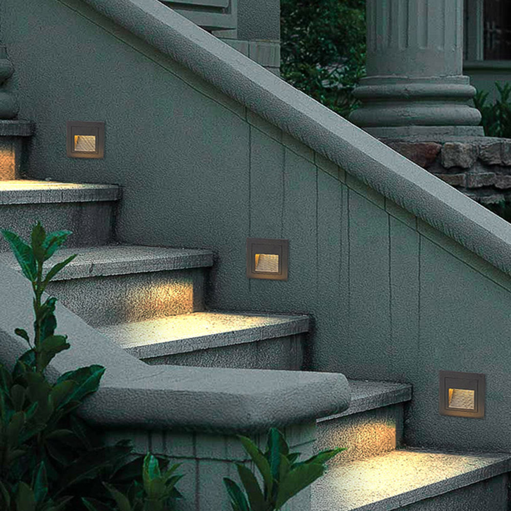 Moderne LED-Terrassen- und Stufenleuchte