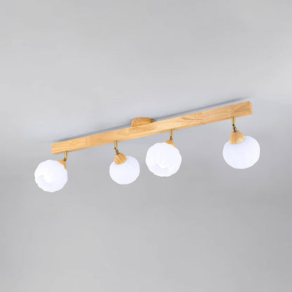 Minimalistischer Deckenstrahler aus Creme und Holz