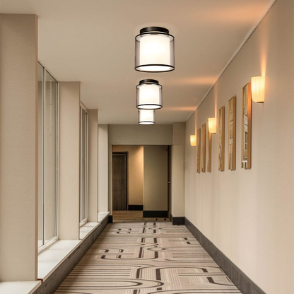 Deckenleuchte aus altem Stoff