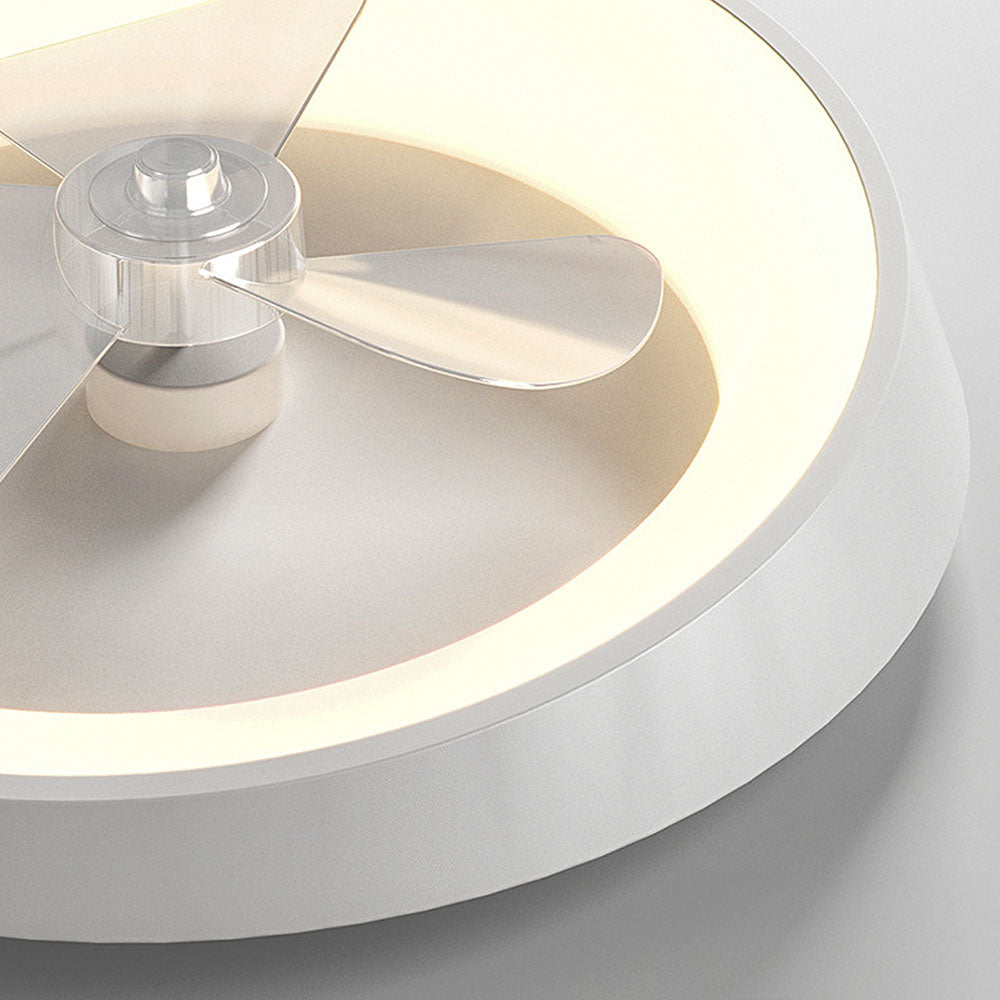Moderner LED-Deckenventilator mit Licht
