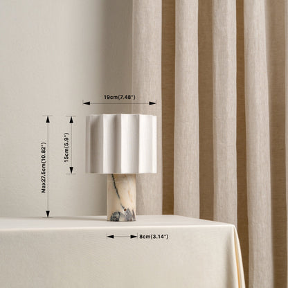 Wiederaufladbare Tischlampe aus Calacatta-Marmor