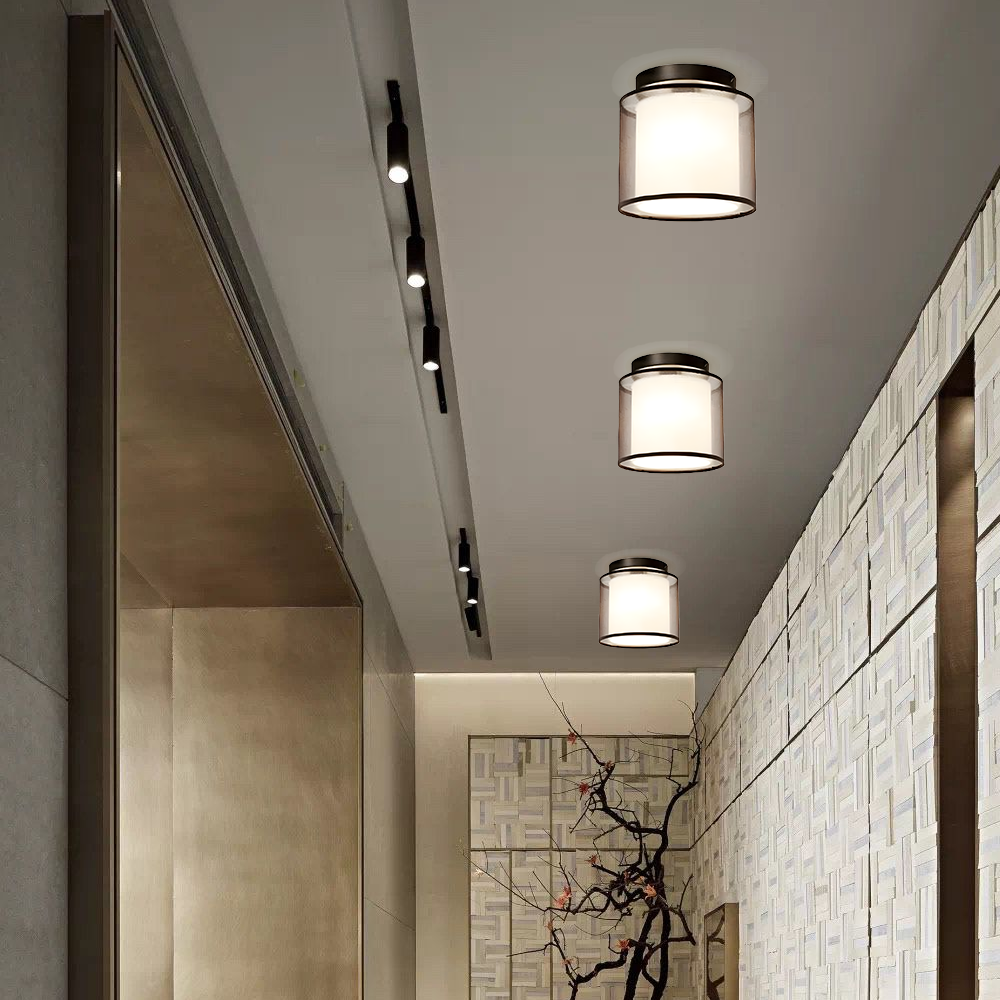 Deckenleuchte aus altem Stoff