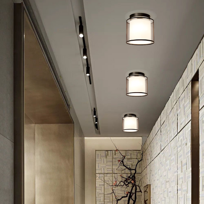 Deckenleuchte aus altem Stoff