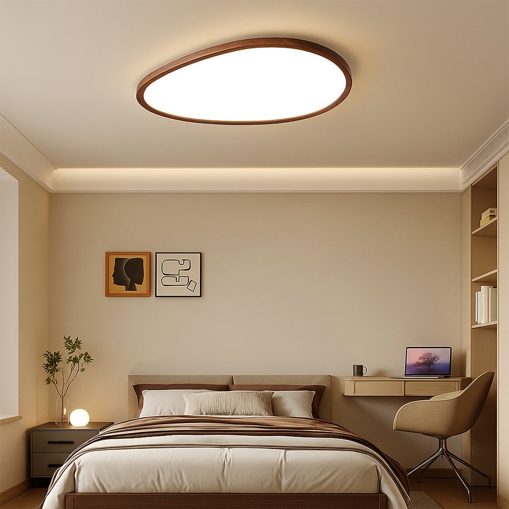 Ultraflache Deckenleuchte mit Holzoptik