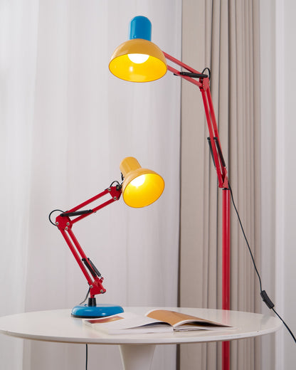 Künstlerische moderne Stehlampe