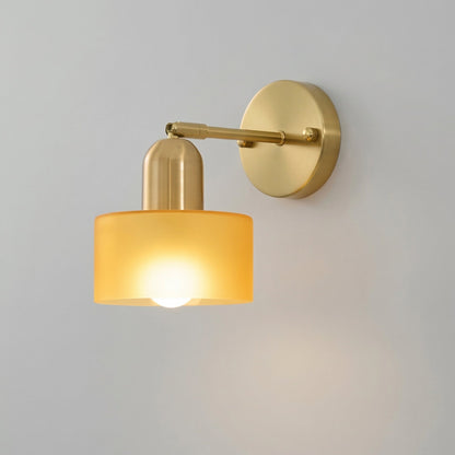 Bunte Glas-Wandlampe im Bauhaus-Stil