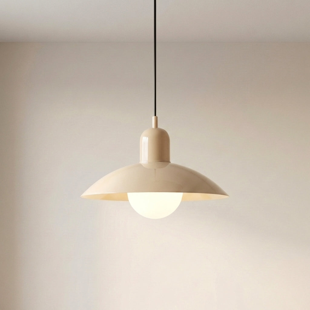 Moderne Pendelleuchte mit Farbdesign