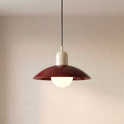 Moderne Pendelleuchte mit Farbdesign