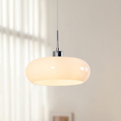 Geometrische Pendelleuchte im Bauhaus-Stil