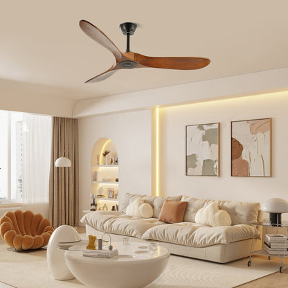 Moderner Deckenventilator aus Holz