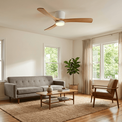 Moderner Deckenventilator aus Holz mit LED-Beleuchtung