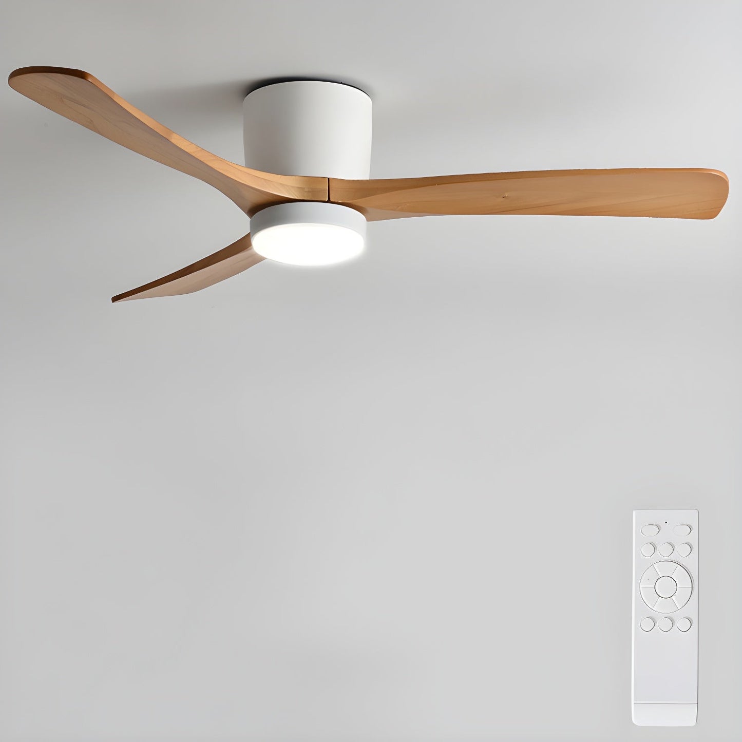 Moderner Deckenventilator aus Holz mit LED-Beleuchtung