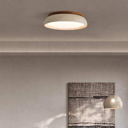 Moderne LED-Deckenleuchte aus Travertin