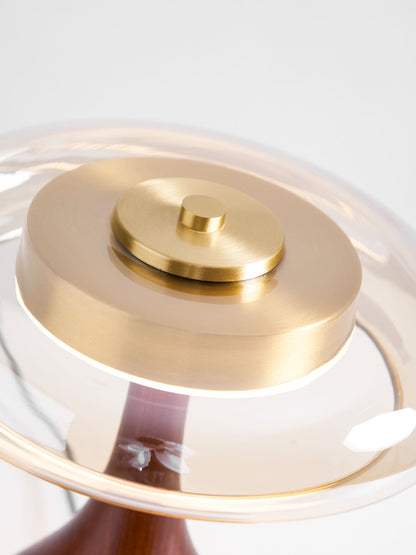 Quilven Walnussholz-Tischlampe im Mid-Century-Stil