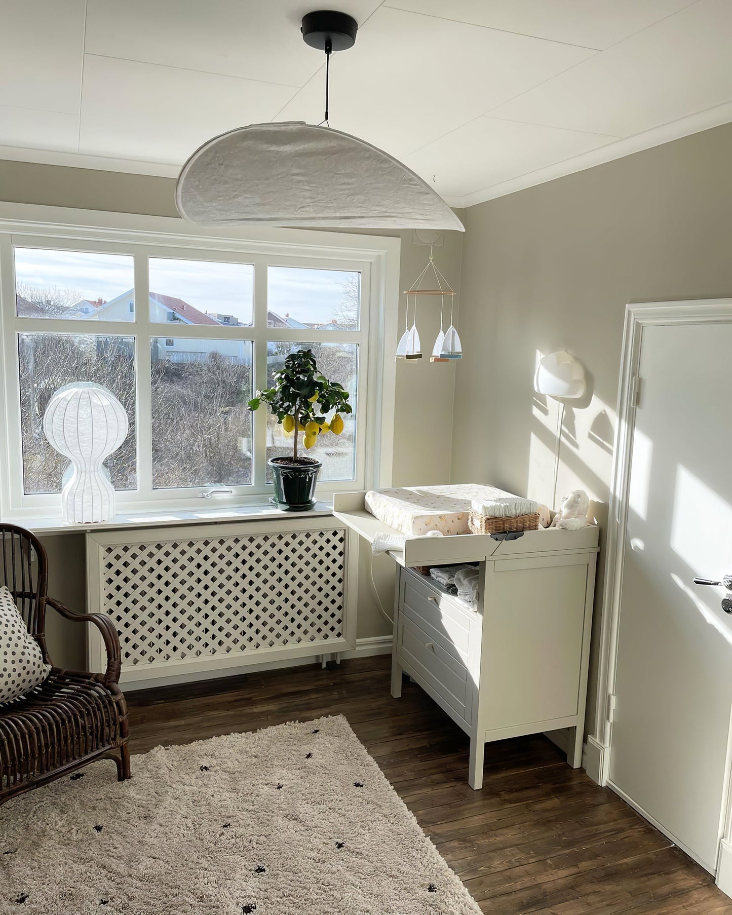 Moderne Hängelampe mit LED