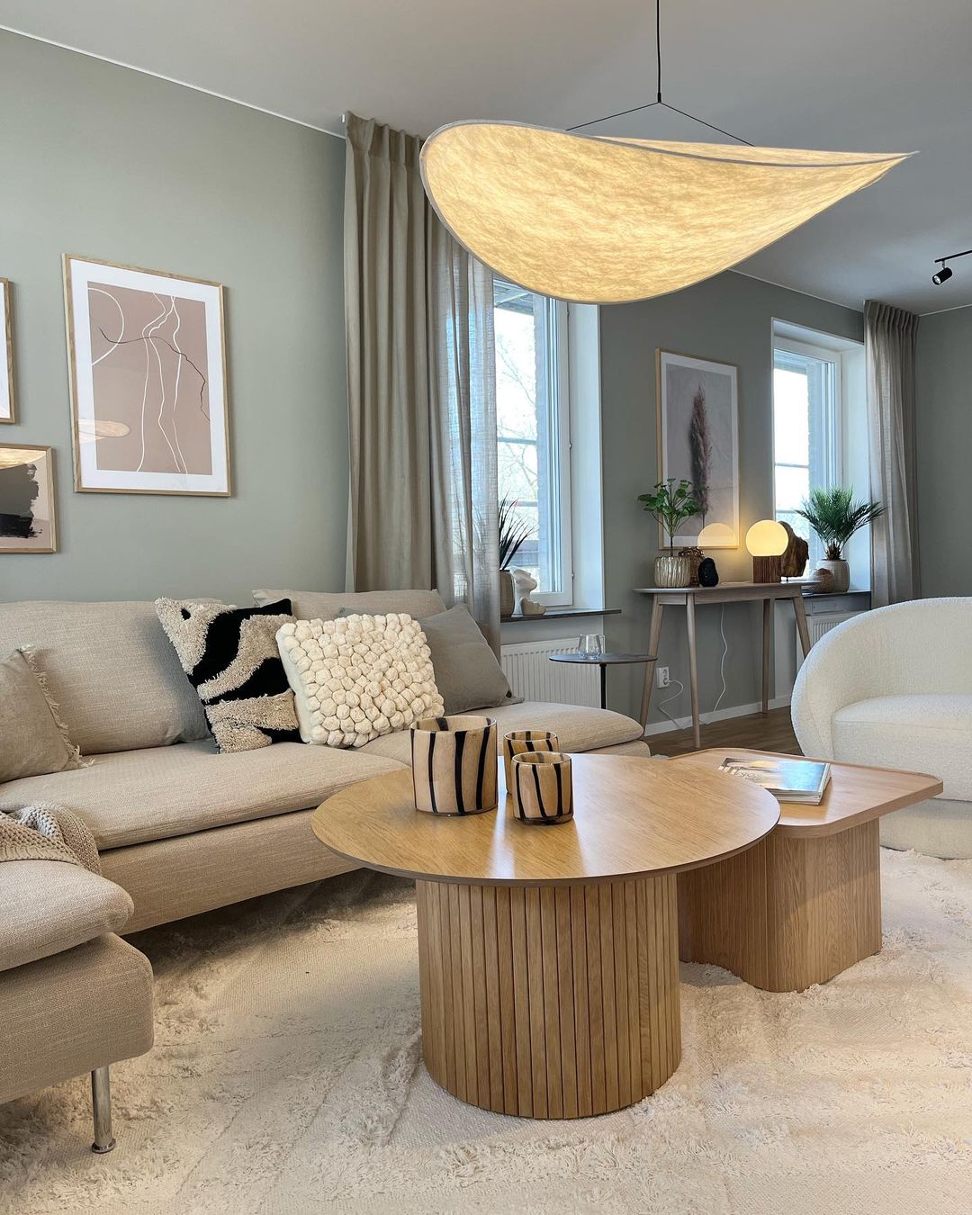 Moderne Hängelampe mit LED