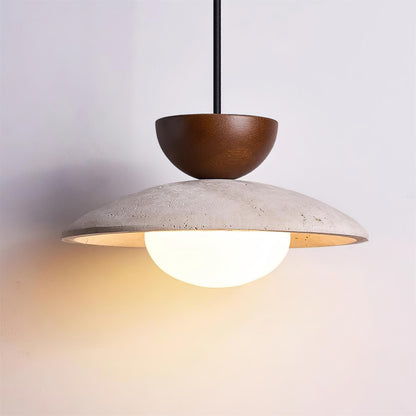 Moderne Pendelleuchte aus Travertin und Glas