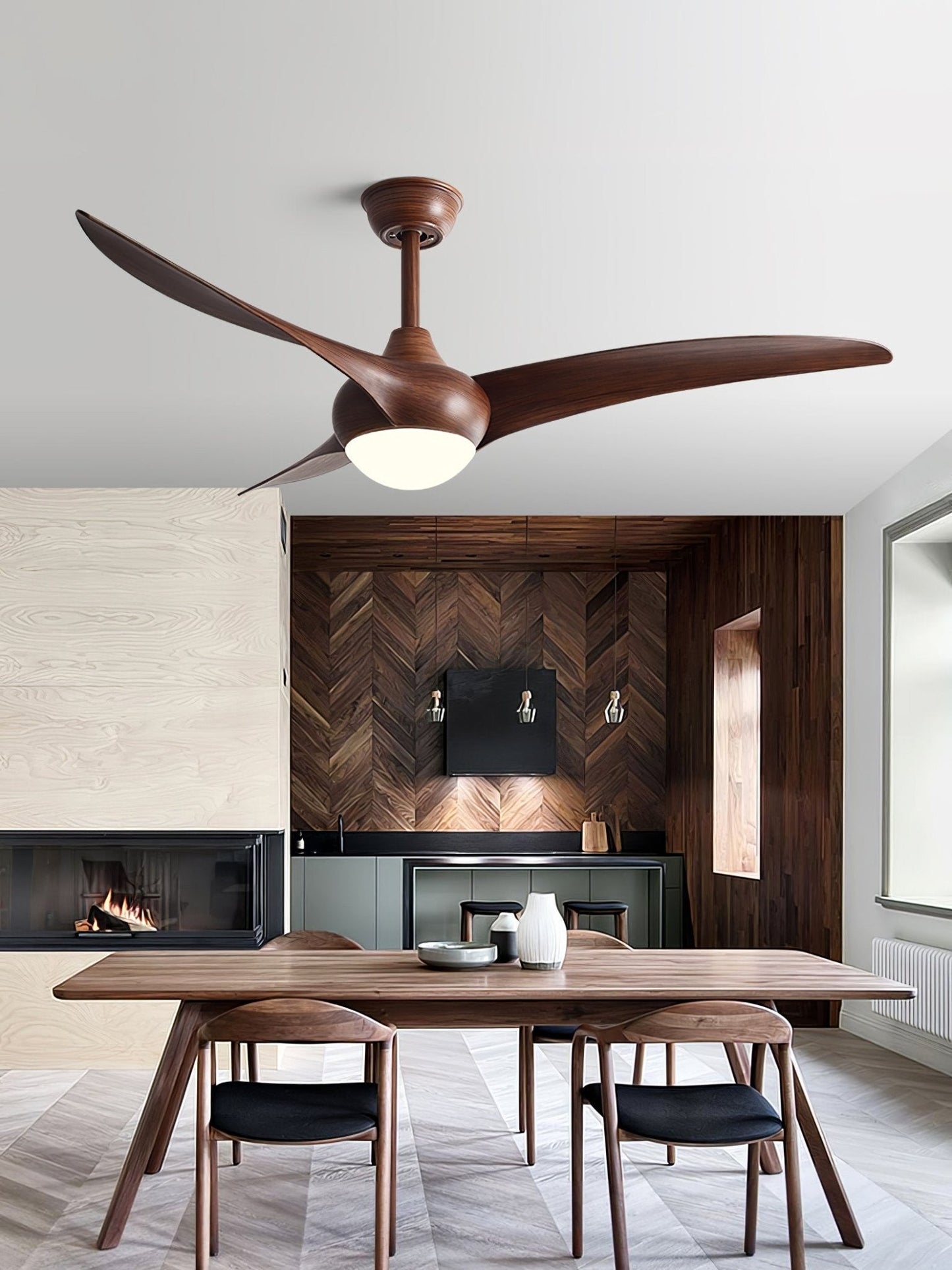 Traditionelle LED-Deckenventilatorleuchte