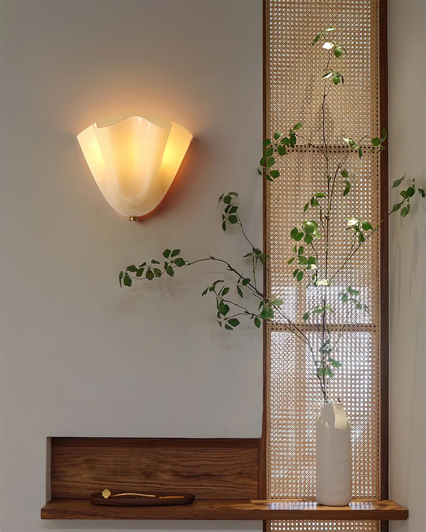 Blütenblatt Glas-Wandlampe