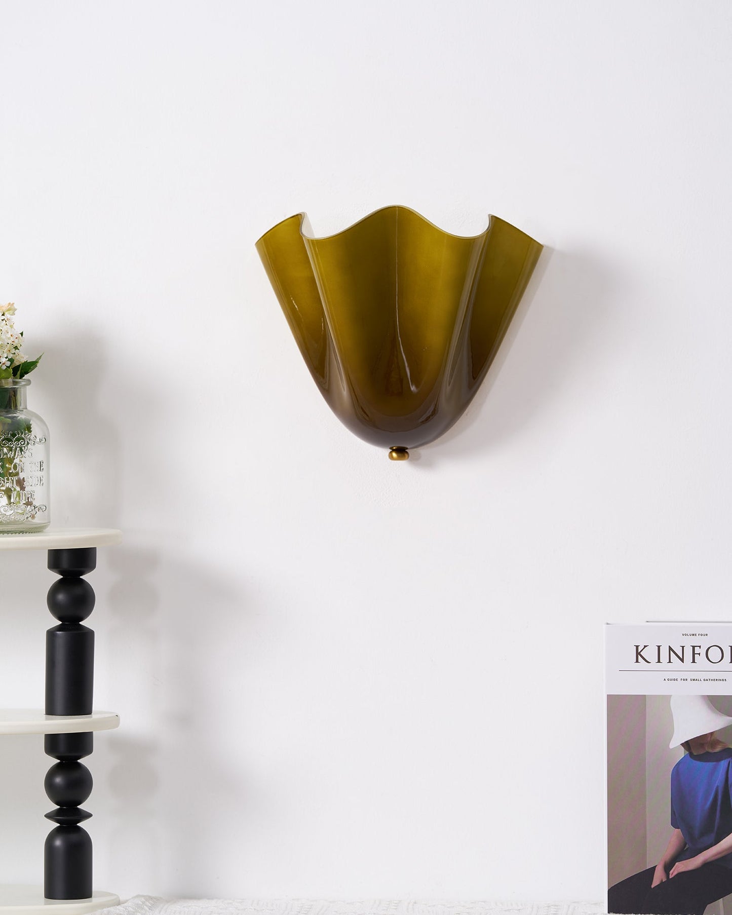 Blütenblatt Glas-Wandlampe