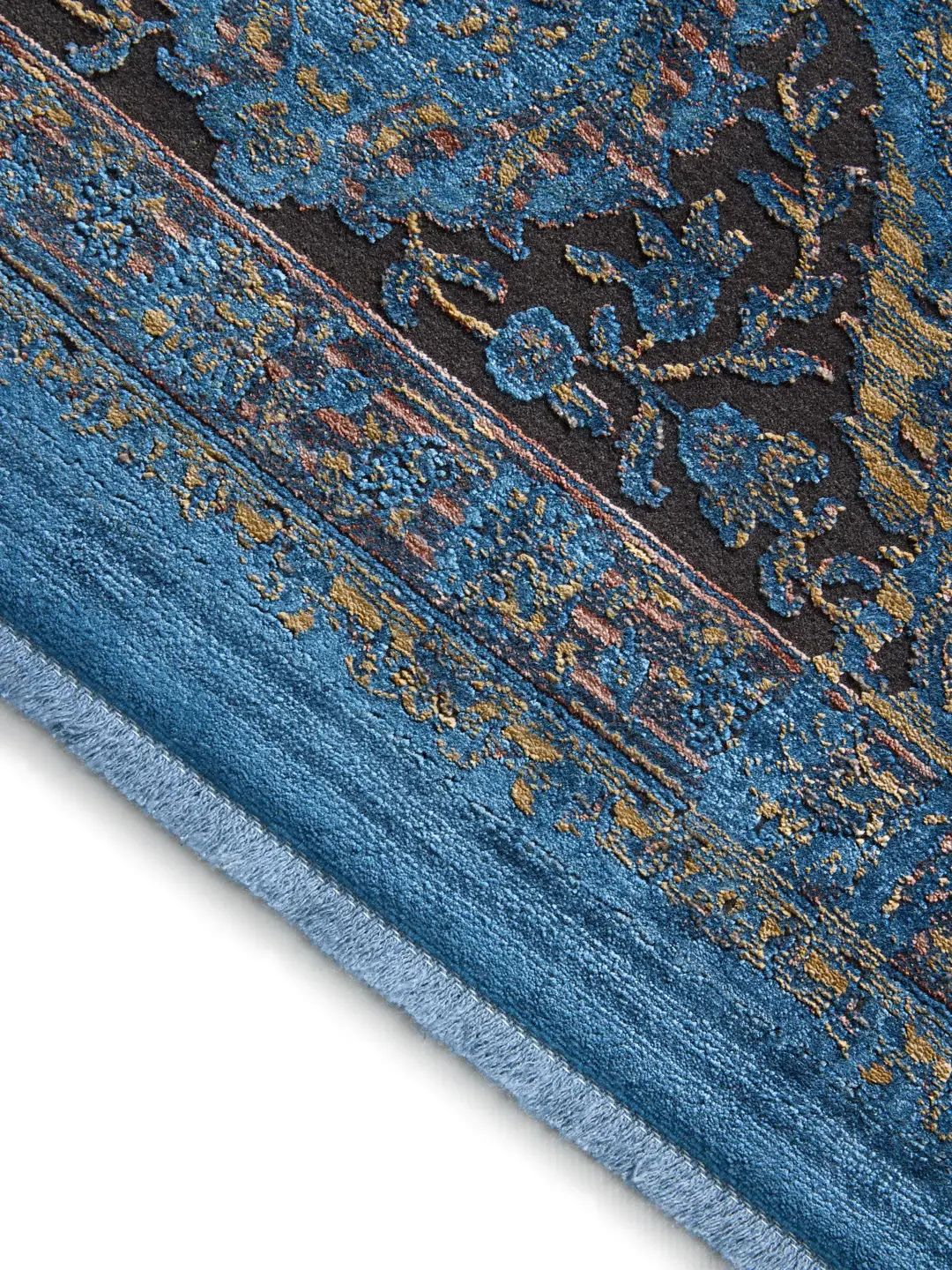 Blauer Vintage-Teppich Wohnzimmer