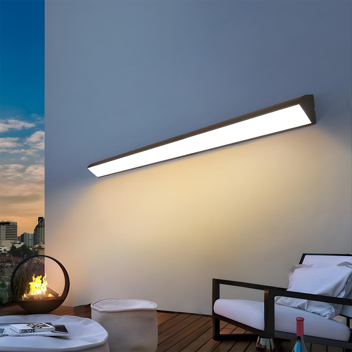 Tanvelle minimalistische lineare Außenwandleuchte aus Aluminium