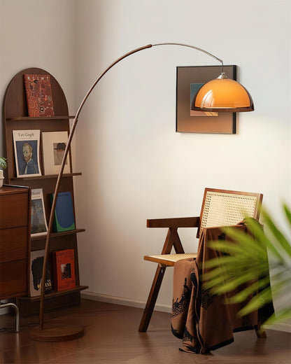 Halberon Bogen-Stehlampe aus Walnussholz