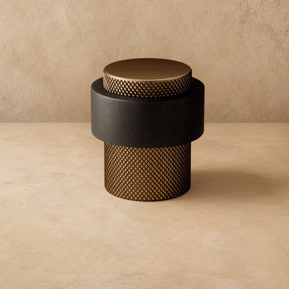 Nelvora minimalistischer Türstopper aus Messing für den Boden