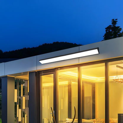 Tanvelle minimalistische lineare Außenwandleuchte aus Aluminium