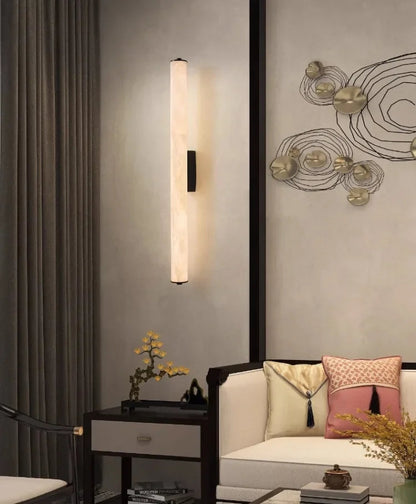 Alvenia minimalistische LED-Wandleuchte aus Marmor