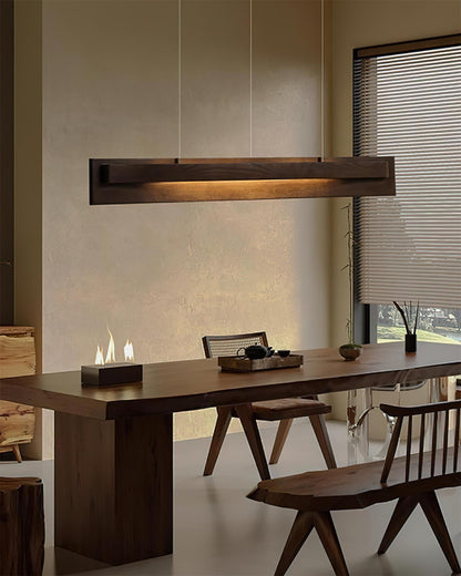 Lineare Holz-LED-Pendelleuchte