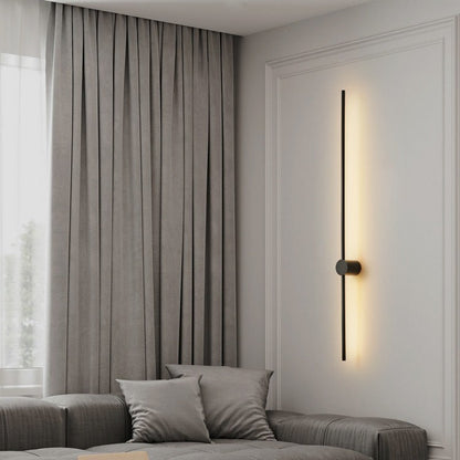 Lineare LED-Wandleuchte in Stabform