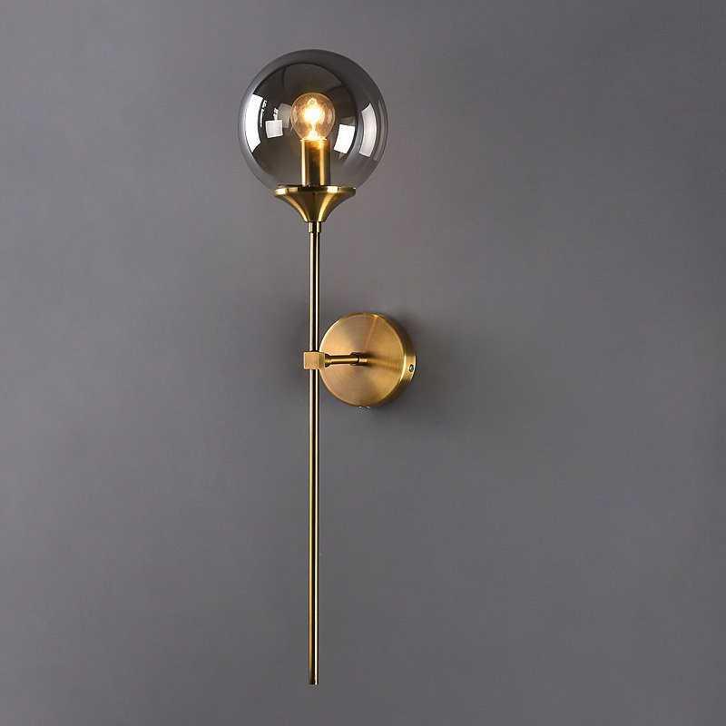 Velmira Wandleuchte mit Glaskugel im Mid-Century-Stil