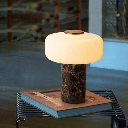 Wintero Nordische Marmor-Tischlampe