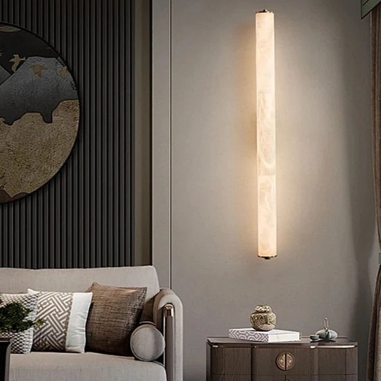 Alvenia minimalistische LED-Wandleuchte aus Marmor