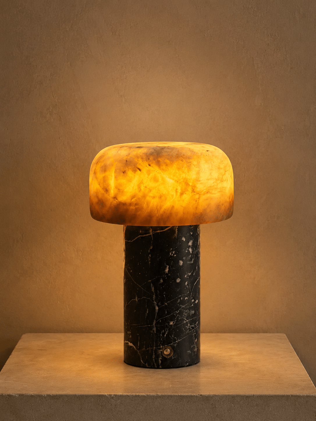 Brenvale Wabi-Sabi-Travertin-Tischlampe