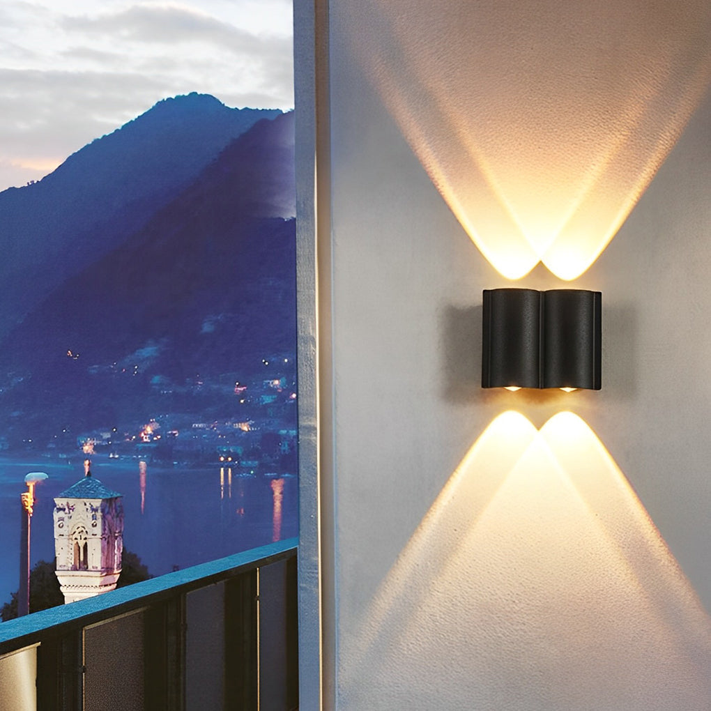 Wave LED-Außenwandleuchte