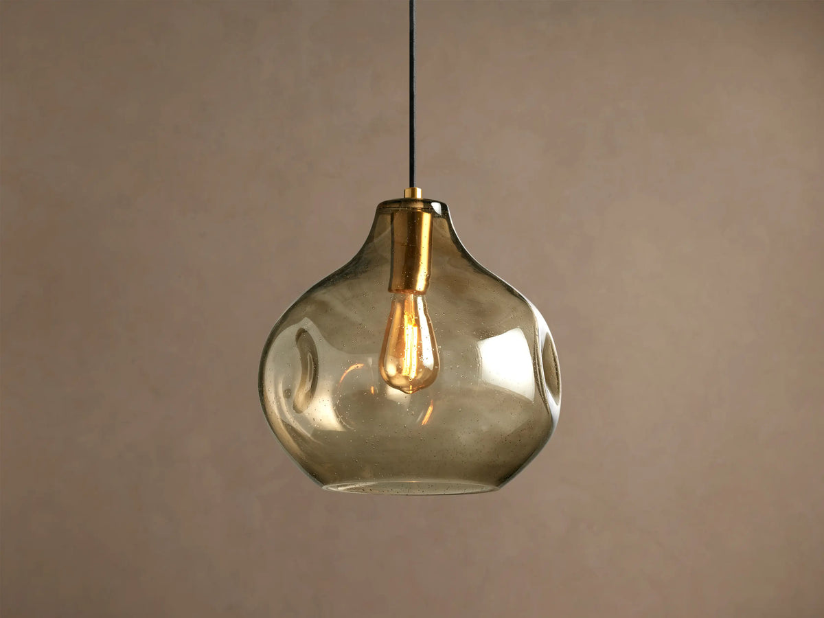 Pendelleuchte mit gesprenkeltem Glasschirmreg;