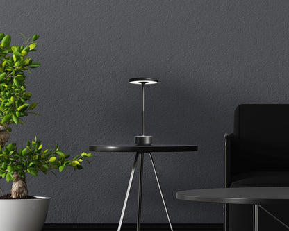 Korvath Minimalistische Aluminium-Tischlampe