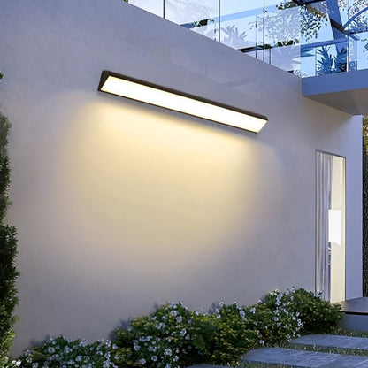 Tanvelle minimalistische lineare Außenwandleuchte aus Aluminium