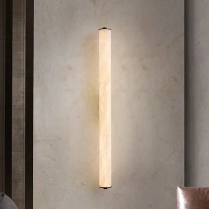 Alvenia minimalistische LED-Wandleuchte aus Marmor