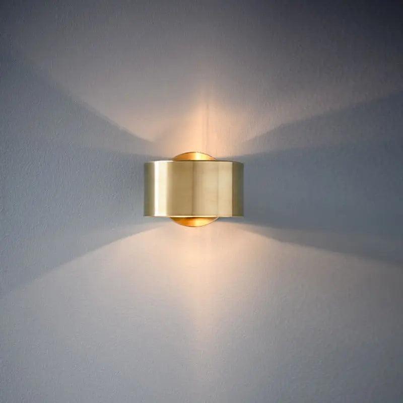 Minimalistische Metall-Wandleuchte Kelvora