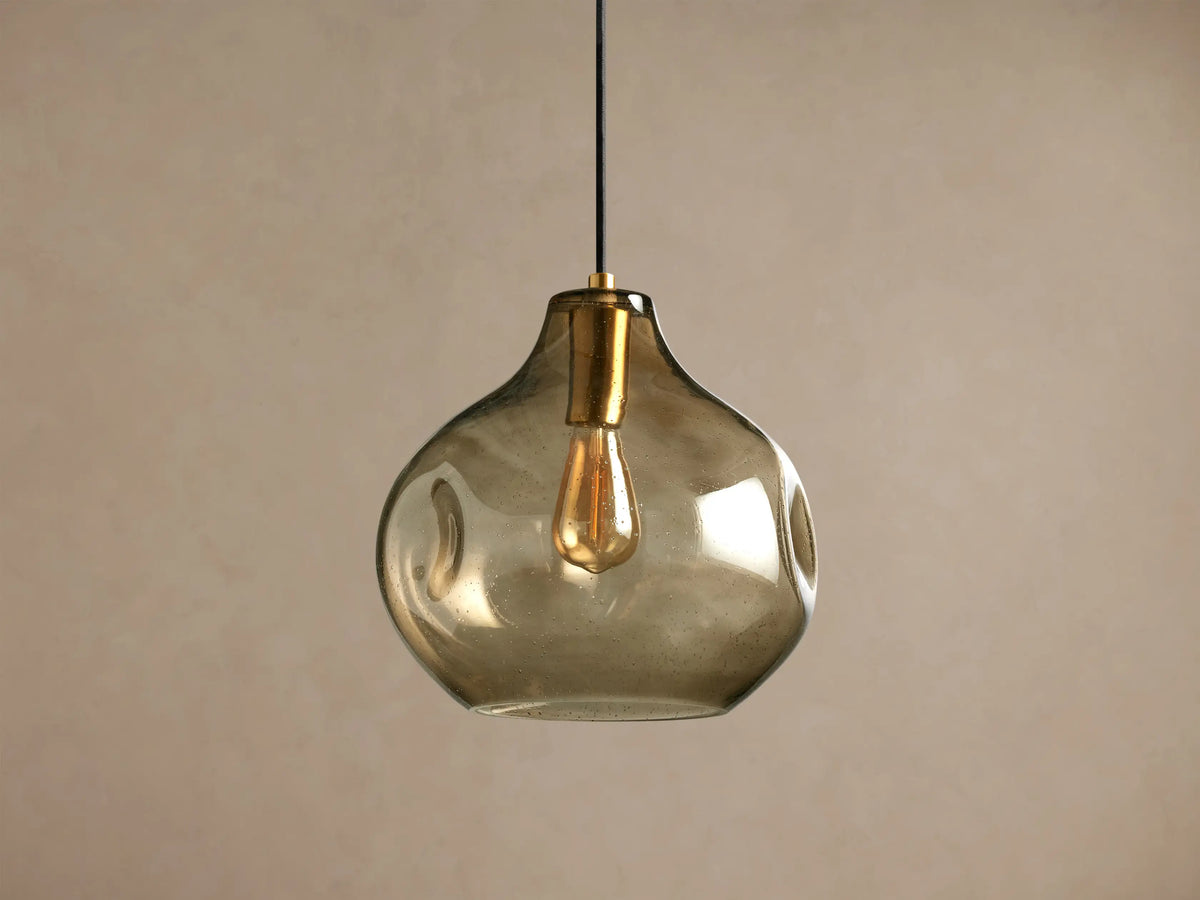 Pendelleuchte mit gesprenkeltem Glasschirmreg;