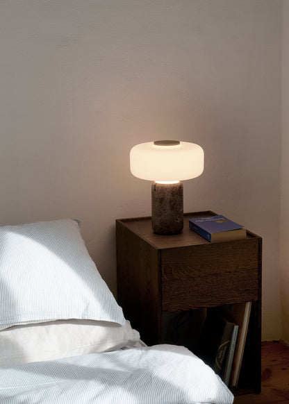 Wintero Nordische Marmor-Tischlampe