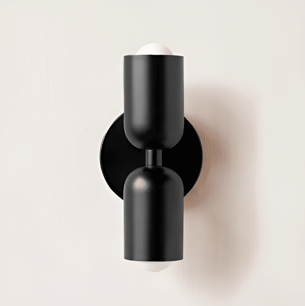 Miravel Bauhaus-Wandleuchte aus Eisen in Kapseldesign